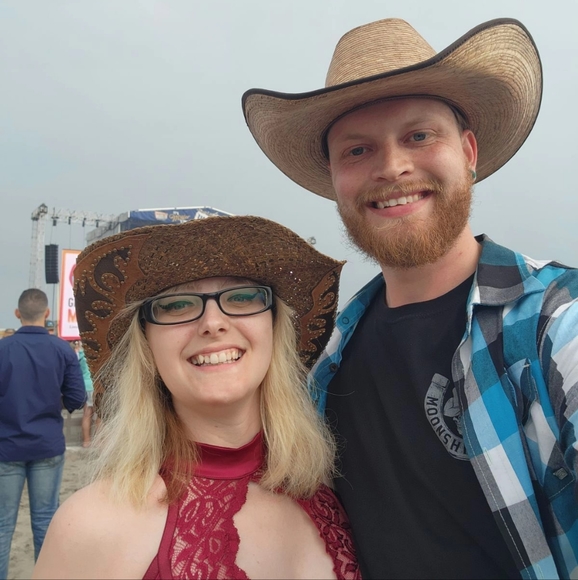 Meet your Posher, Cheyenne - Picture 1 of 1